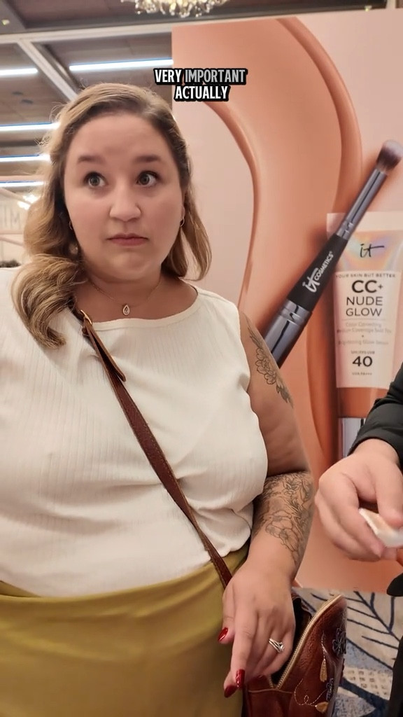 This felt like a full circle moment. 21 year old Jessica would be STUNNED where 32 year old Jessica wound up. LTKCon Day 2!

#LTKStyleTip #LTKFindsUnder100 #LTKBeauty