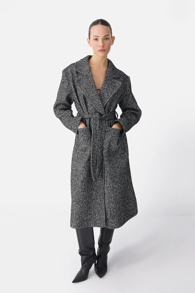 The Raven Herringbone Coat | PIRAL