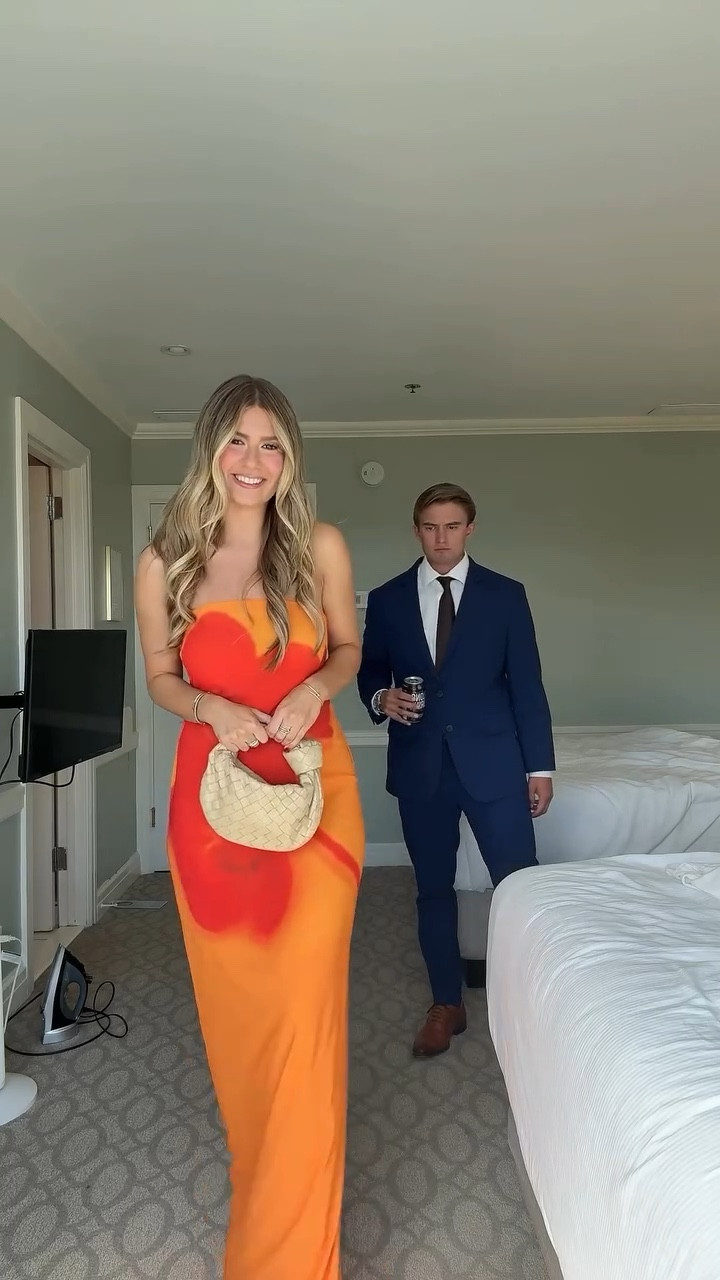 wedding guest dress ootd 🍊🌺

#LTKSeasonal #LTKStyleTip #LTKFindsUnder100