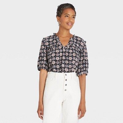 Women's Ruffle Short Sleeve V-Neck Blouse - Knox Rose™ | Target