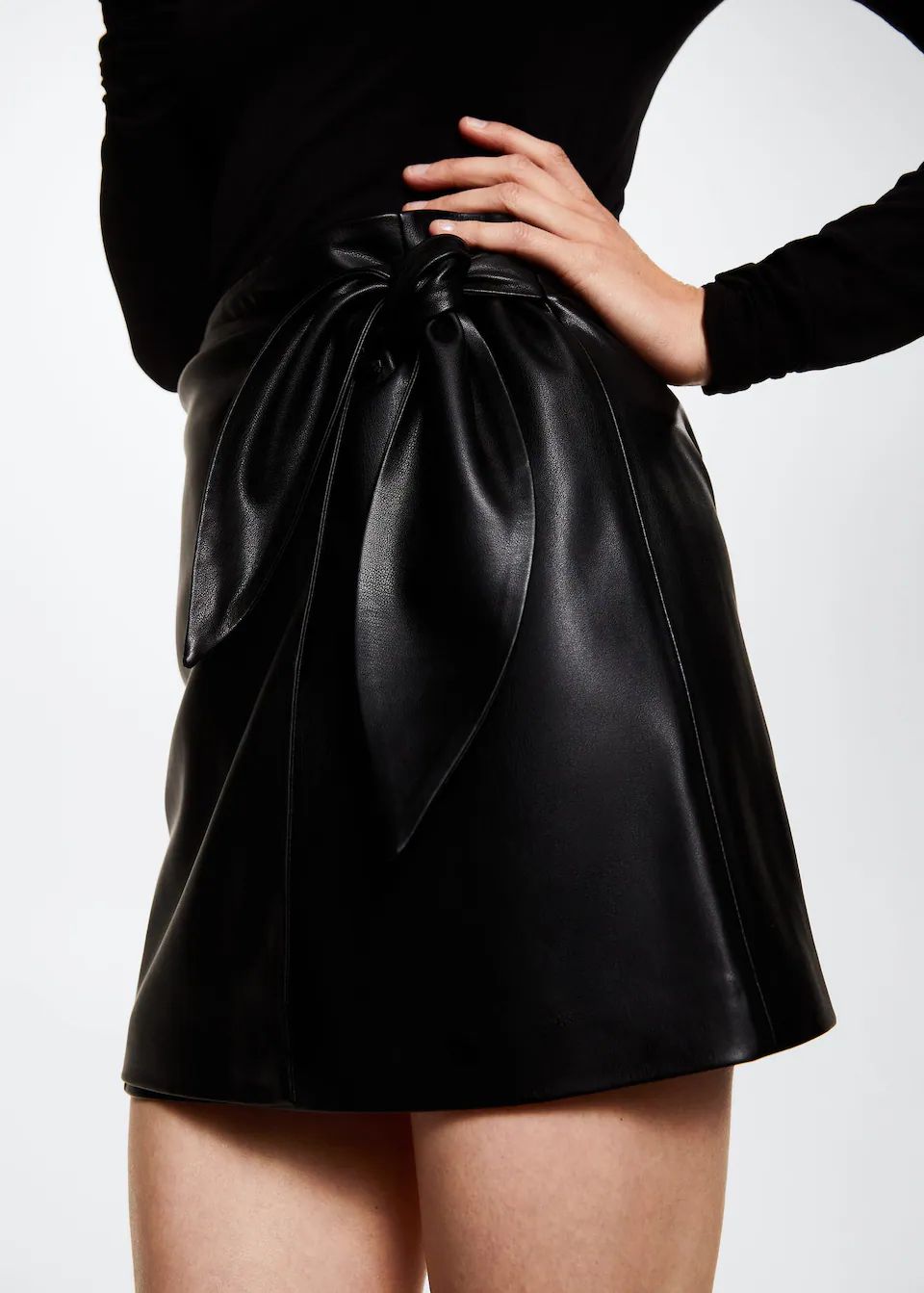 Search: leather skirt (30) | Mango United Kingdom | MANGO (UK)