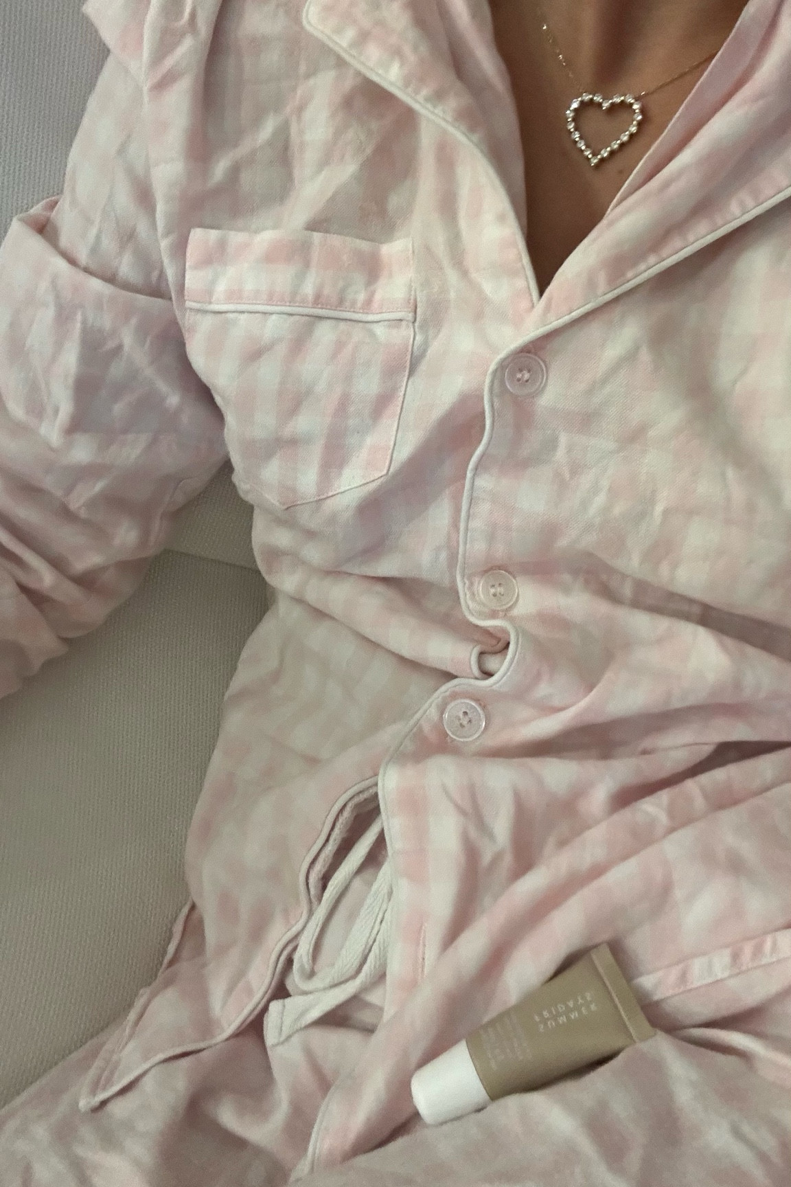 A pink gingham moment 🎀💕💤