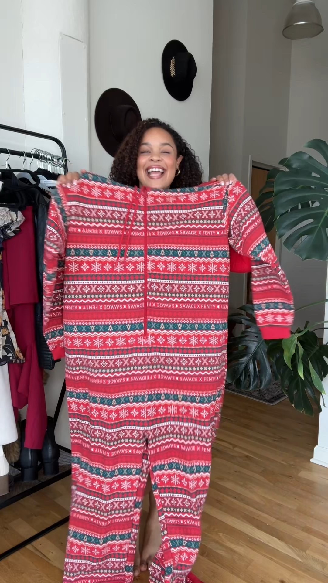 I’m so ready for the holidays in my @Savage X Fenty 🎁🎄

Wearing a size 2X in everything 

#savagexambassador #pajamas #christmasgiftideas #plussize #pjs

#LTKStyleTip #LTKHoliday #LTKPlusSize