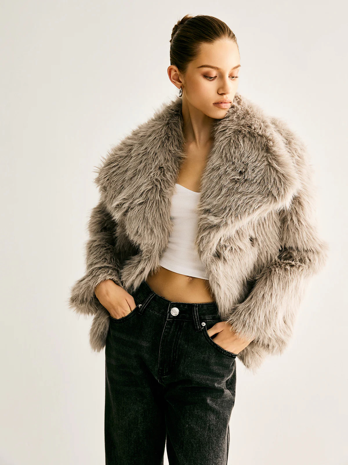 Lapel Pockets Faux Fur Coat | Commense