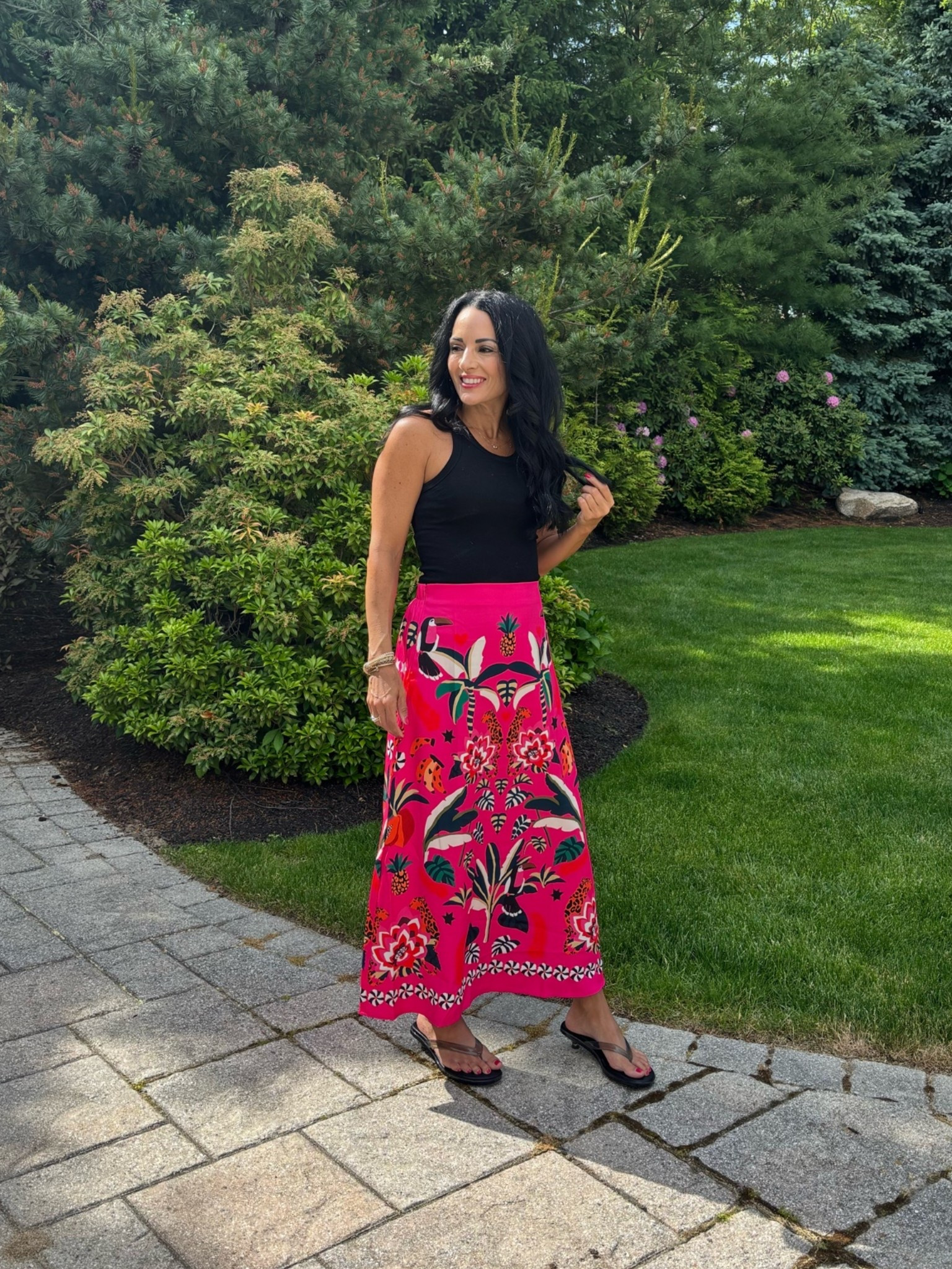 Amazon skirt with an Amazon tank top
Kitten heel jelly thong, sandals

#LTKootd #LTKSaleAlert #LTKSeasonal