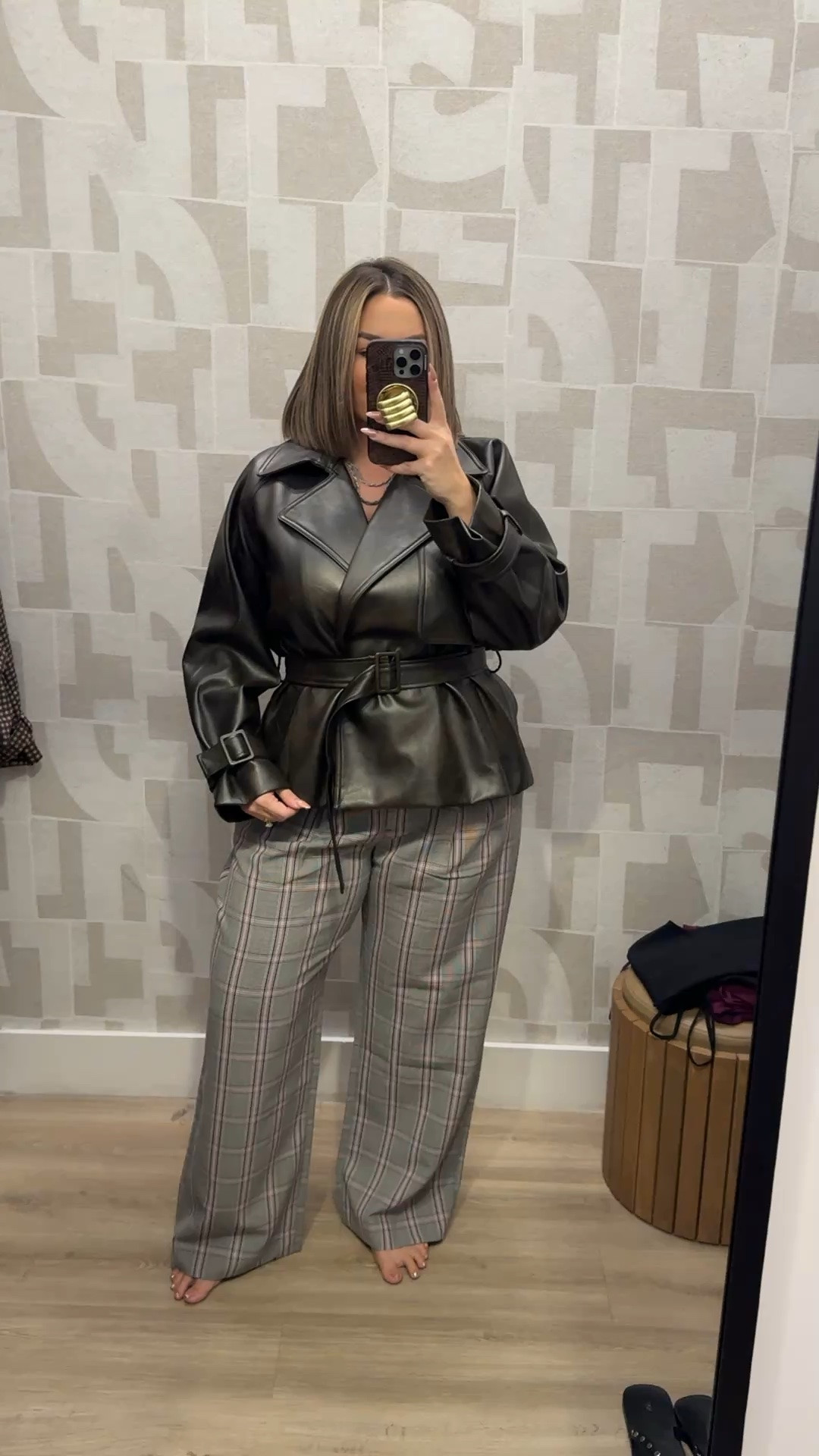 Pants 32r length - I usually do long so I can wear a heel. I would size up in the pants the waistband runs small. 
Jacket L