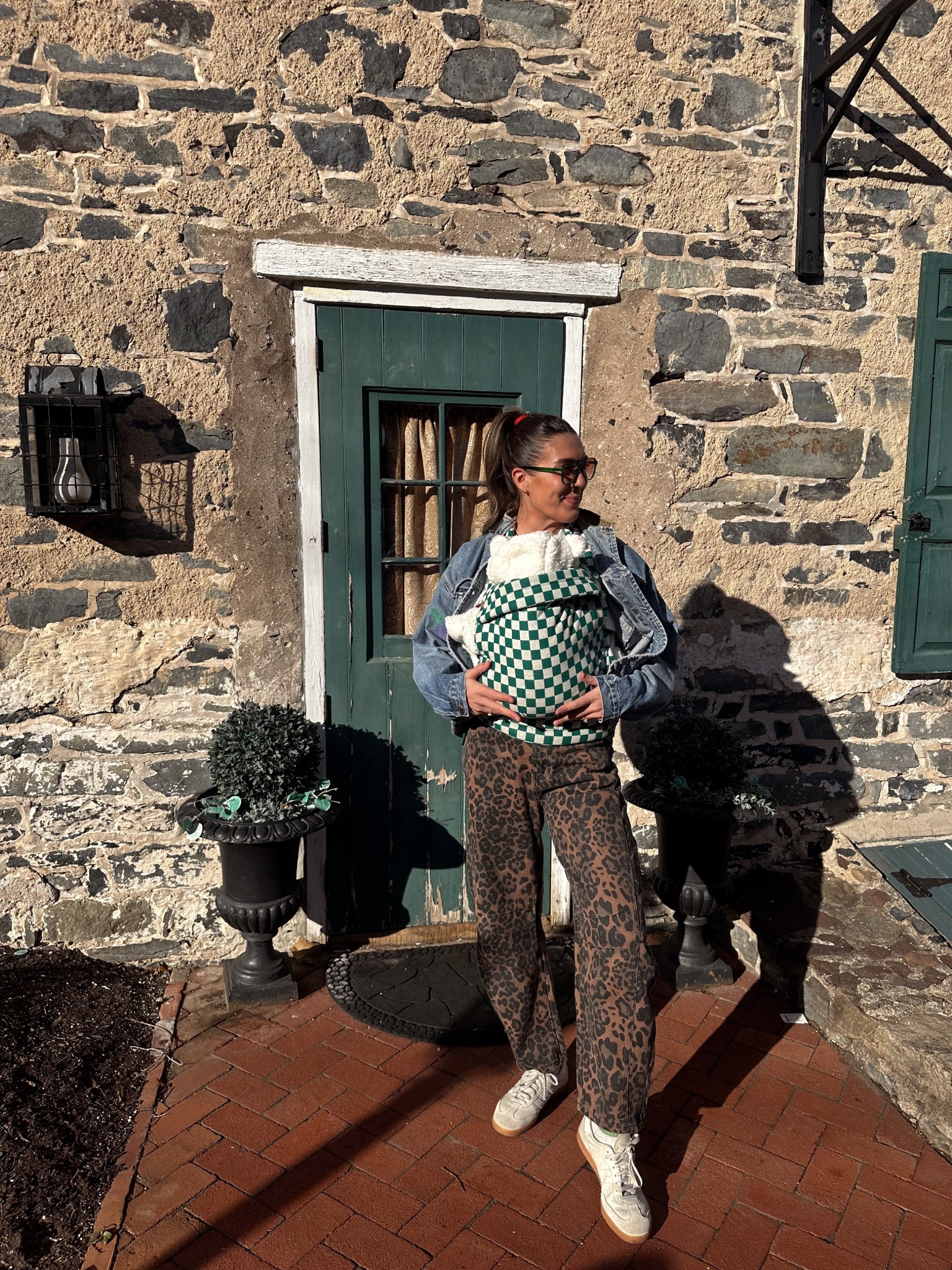 OOTD 🖤🐆🍒

— my carrier is by Mabē and it is their newest evergreen print. I am obsessed!!!

— shop my huggie earrings from @ahavajewels 

#ootd #ootdfashion #cheetah #babycarrier #babywearing #babywearingmama #mabecarrier #denim #denimondenim #buckscountymama 

#LTKStyleTip #LTKSeasonal #LTKShoeCrush
