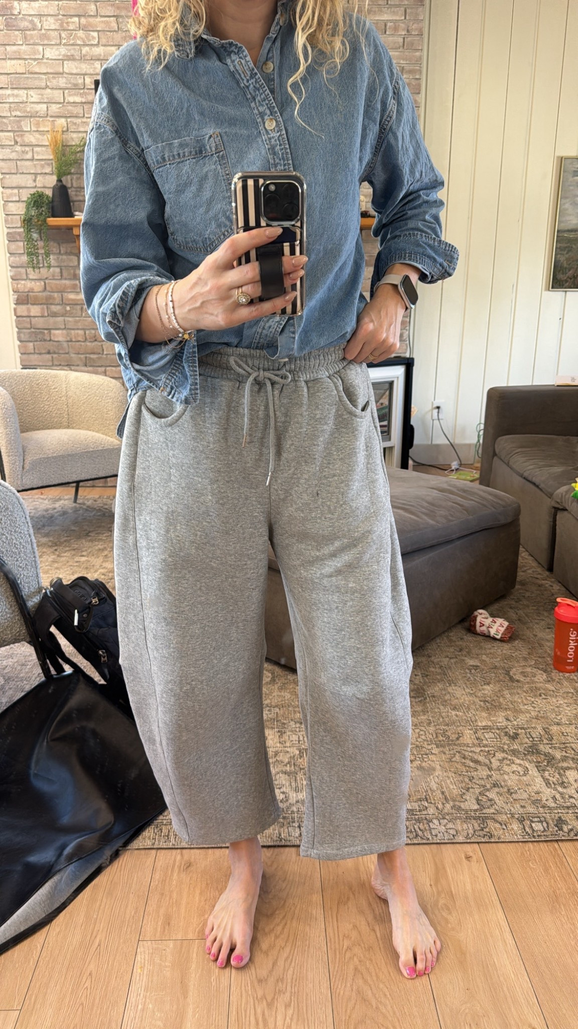 I love these sweats and my shirt is a staple! Wearing a small in both 

#LTKootd #LTKgrwm #LTKActive