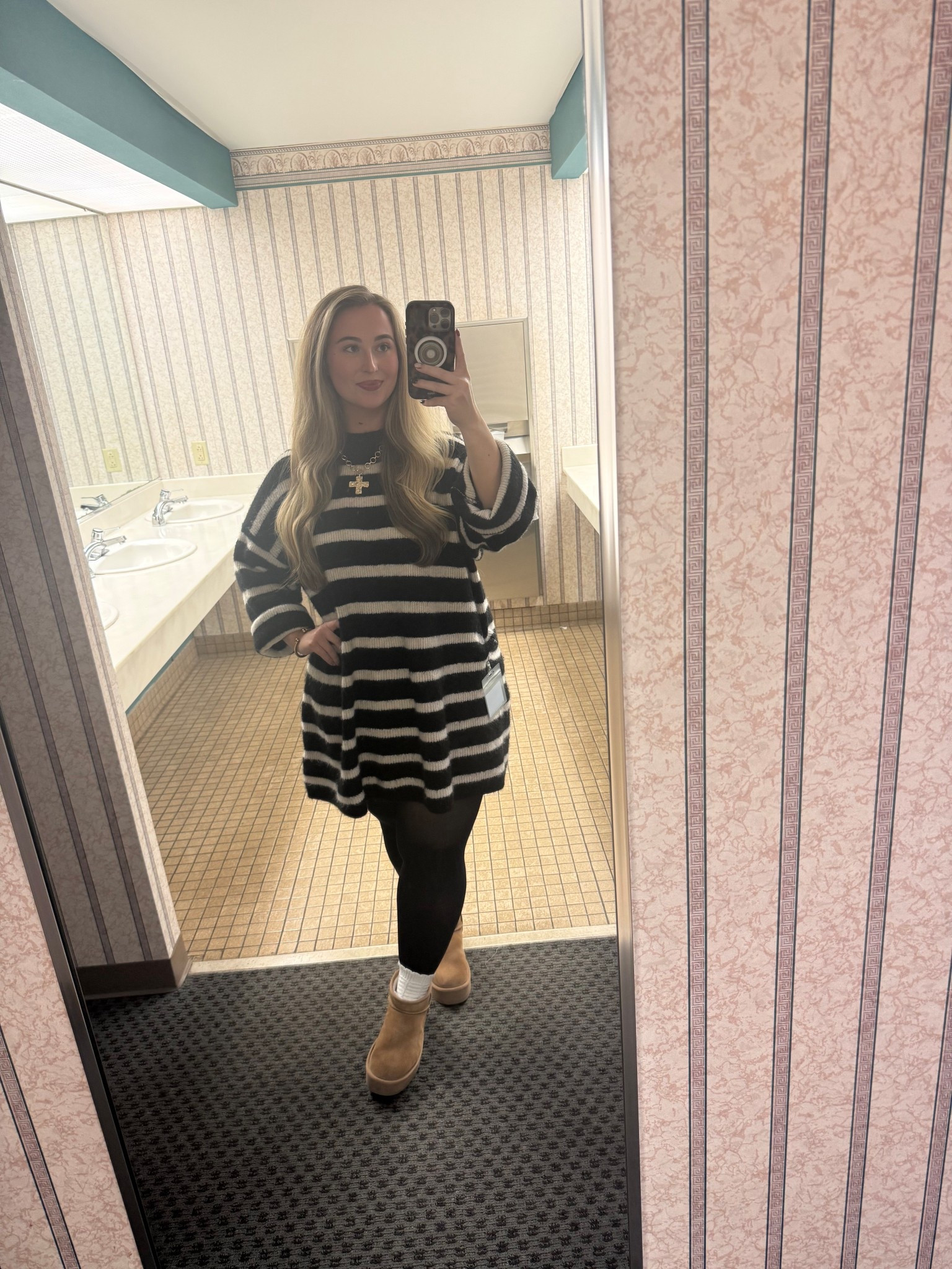 sweater dresses>>>

#LTKFindsUnder50 #LTKFindsUnder100 #LTKMidsize