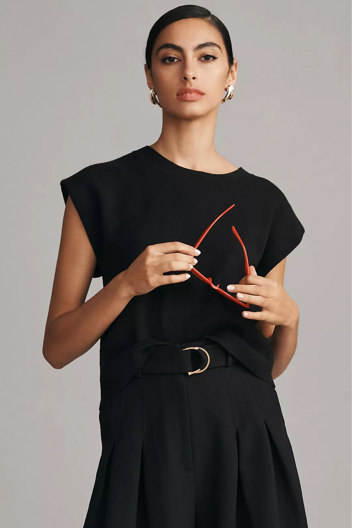 The perfect classic and chic black Sweater Tank. This is a wardrobe classic that you could wear for years. It’s also a great transition to fall piece. 

#LTKunder100 #LTKstyletip