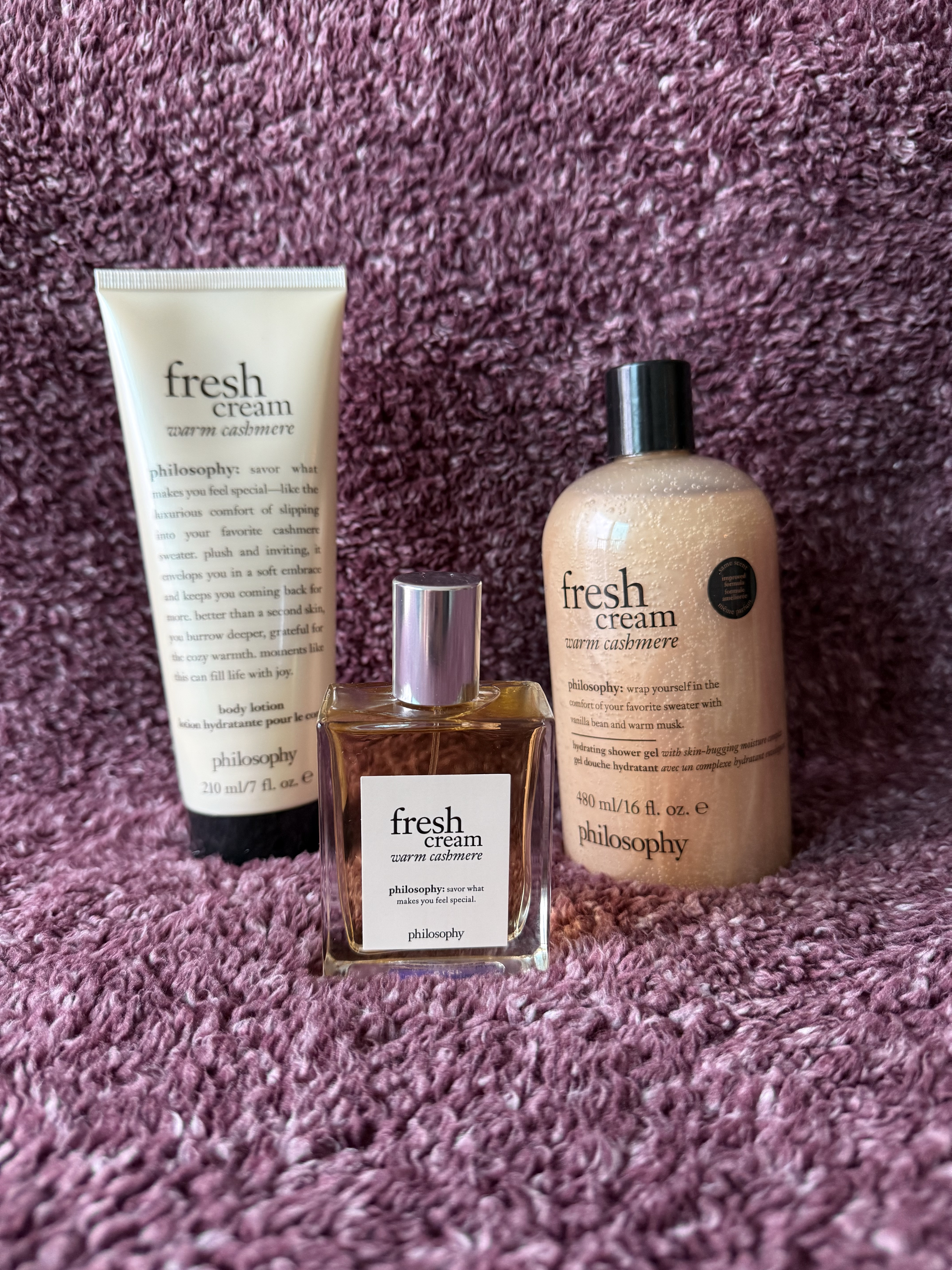 Wrap yourself in cozy luxury with Philosophy’s Warm Cashmere collection! This trio—the shower gel, body lotion, and perfume—delivers a soft, comforting scent perfect for chilly winter days. Think smooth vanilla, creamy coconut, and a touch of sandalwood, enveloping you like your favorite sweater. Your new winter essential awaits!

#LTKSeasonal #LTKHoliday #LTKGiftGuide