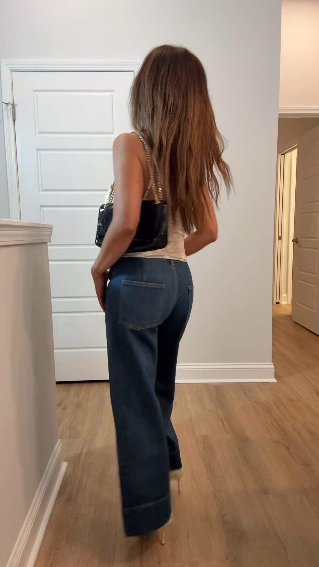 I love this Petite high rise wide leg cropped jeans in vintage indigo from Petite Studio. Im wearing a size small but I would order XS next time.  Still love the fit 🥰

#LTKootd #LTKgrwm #LTKPetite