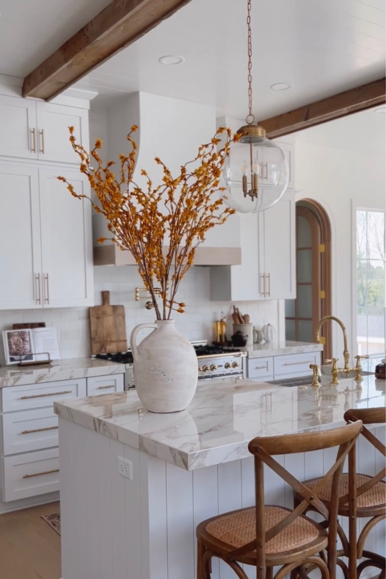 Shop this kitchen! Pottery Barn vase, Globe pendants, World Market stools and cutting board! 

#LTKstyletip #LTKFind #LTKhome