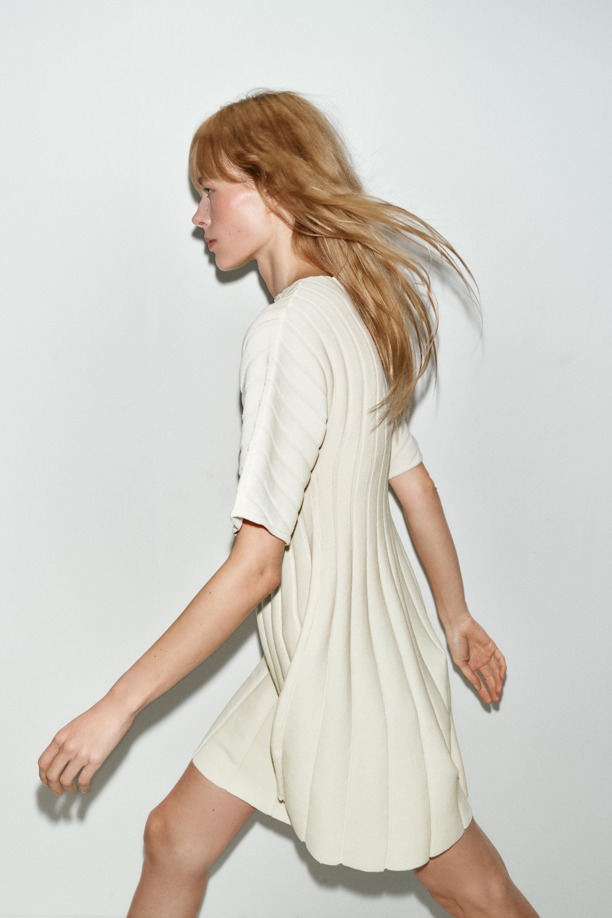 SHORT RIB KNIT BALLOON SLEEVE DRESS | Zara US