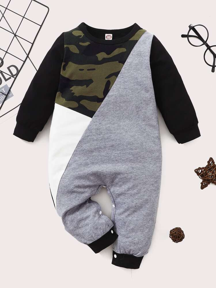 Baby Camo Cut And Sew Jumpsuit | SHEIN