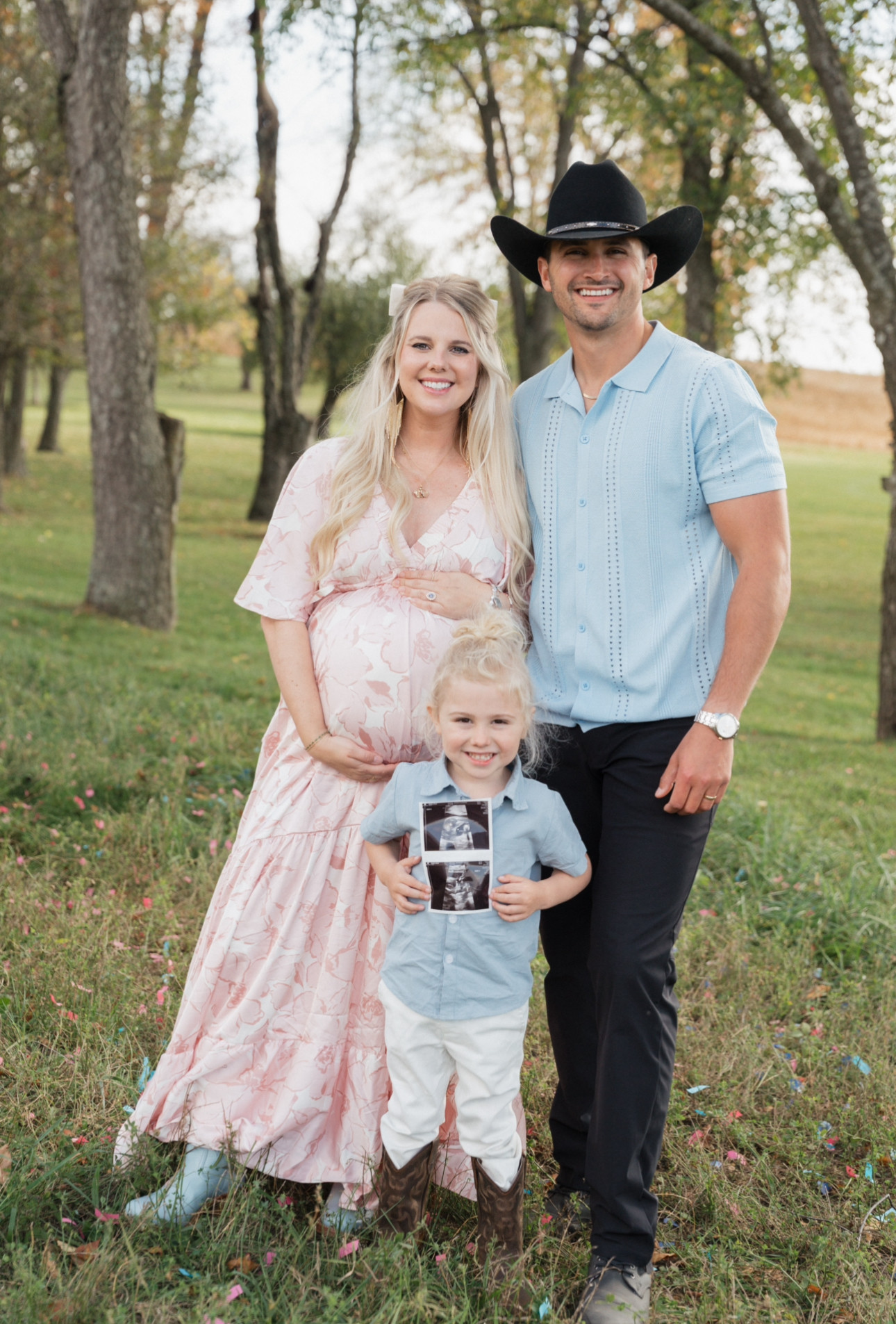 My gender reveal dress! 

Literally one of the most comfy dresses I own. 🩷🩷🩷 

 #LTKSaleAlert #LTKBaby #LTKBump