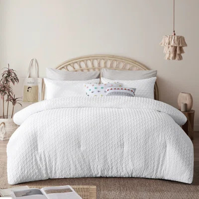 Suniya Jacquard & Tufted Comforter Set | Wayfair North America
