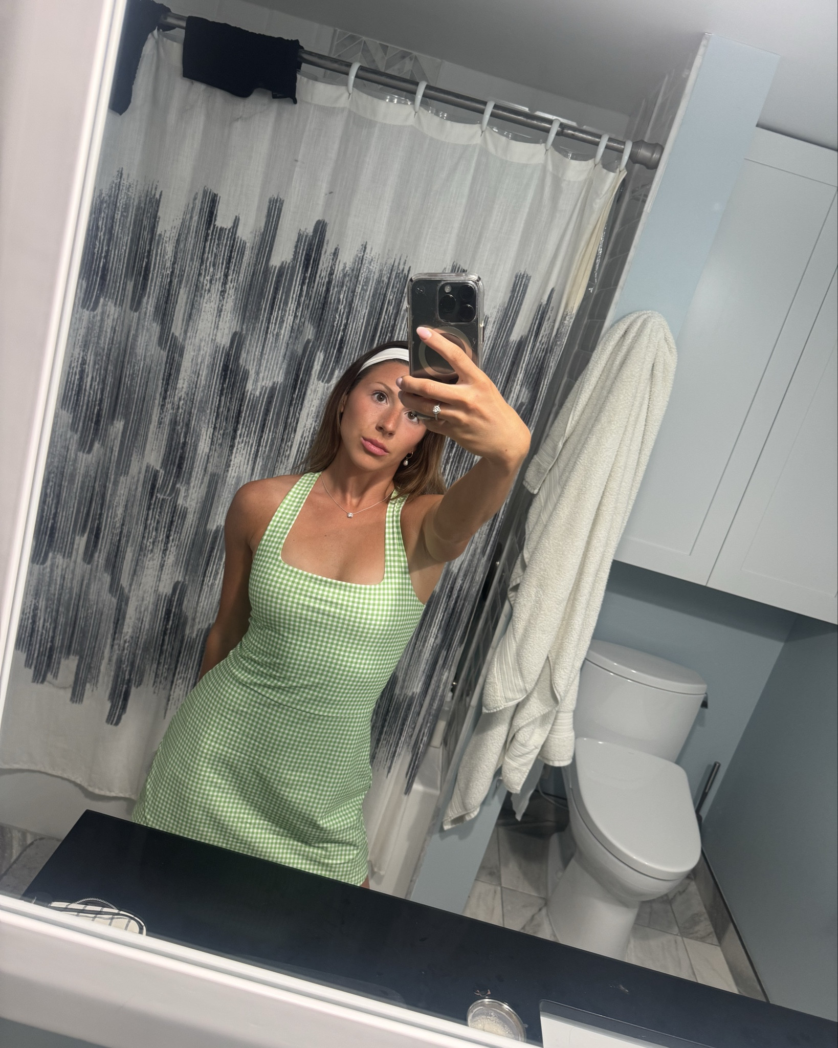 💚🤍

#LTKActive #LTKParties