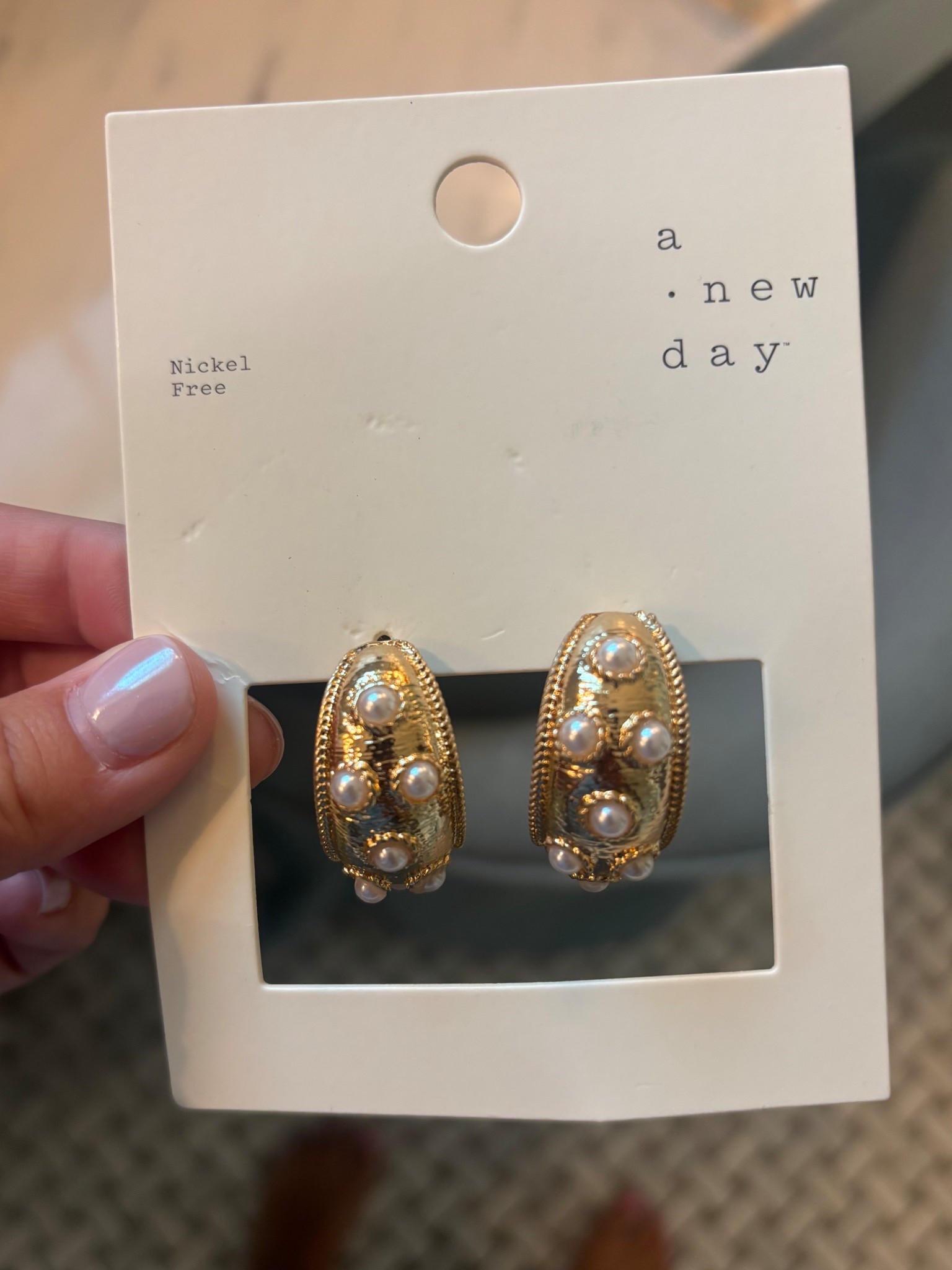 Julie Vos dupes/statement earrings for less ❤️❤️❤️

#LTKStyleTip #LTKItBag #LTKWedding