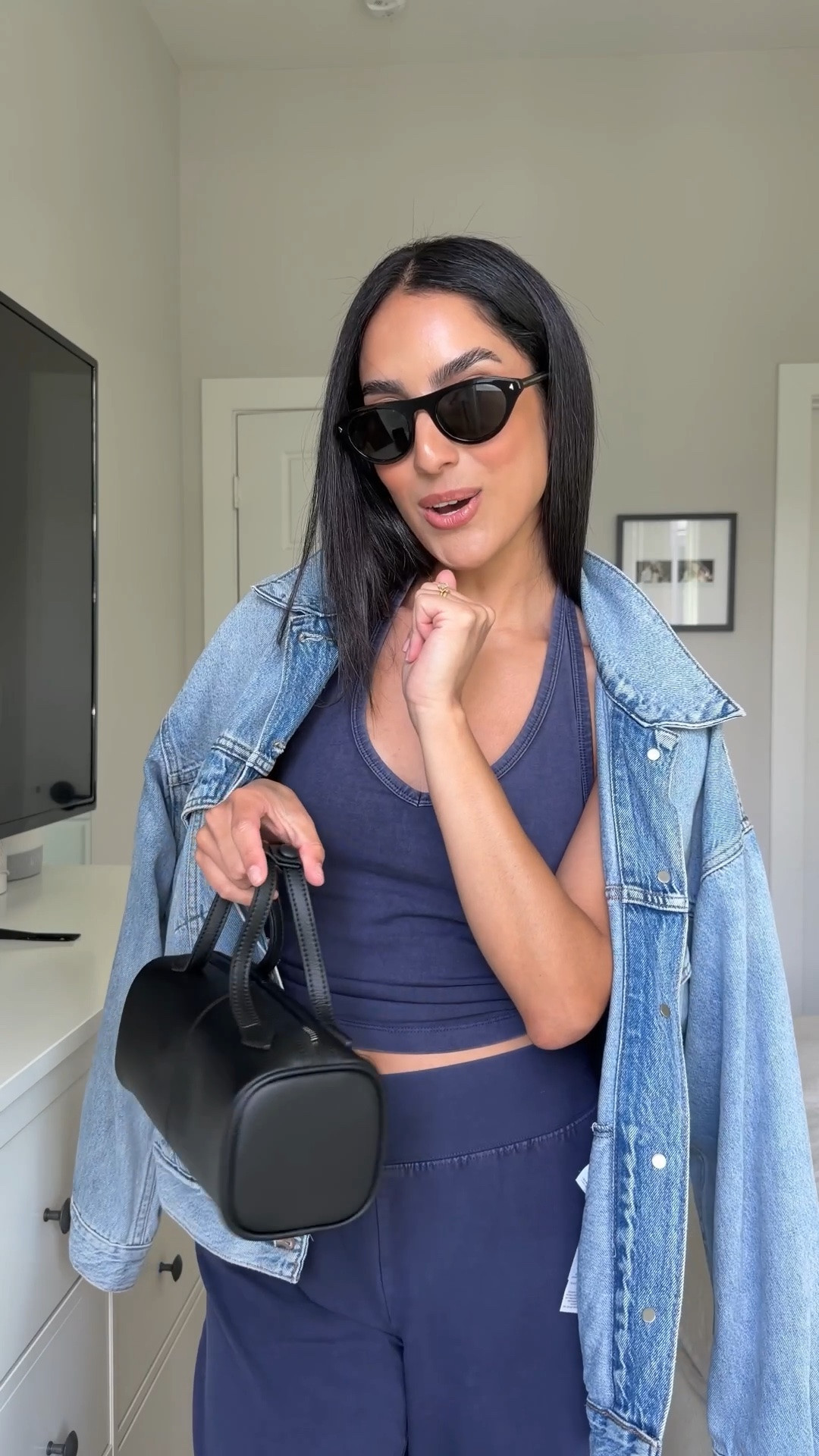 casual outfit inspo! wearing a size small in both pieces

#LTKgrwm #LTKootd #LTKTravel