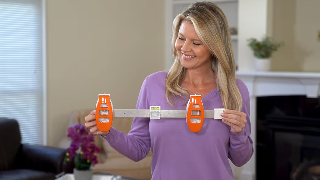 Hang Hero - All in One Picture Hanging System! Measures Frame, Levels and Inserts Nails at The Pe... | Amazon (US)