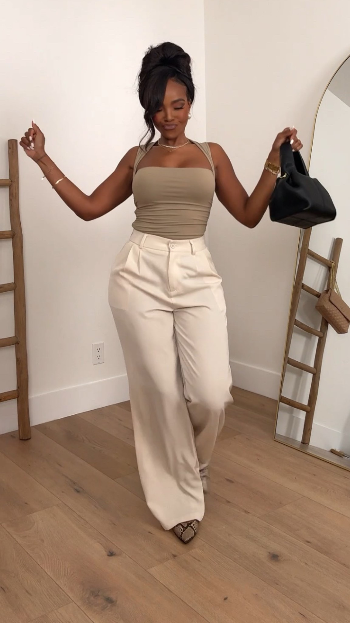  Who’s tired of wearing the same thing to the office? I got you you can mix and match these items I’ve linked 

Size small  I’m 5’4 | 140lbs | 36D -27 -40  • IG & YT: kirasfashionfinds TT: kiraabboud  

#LTKStyleTip #LTKU #LTKWorkwear