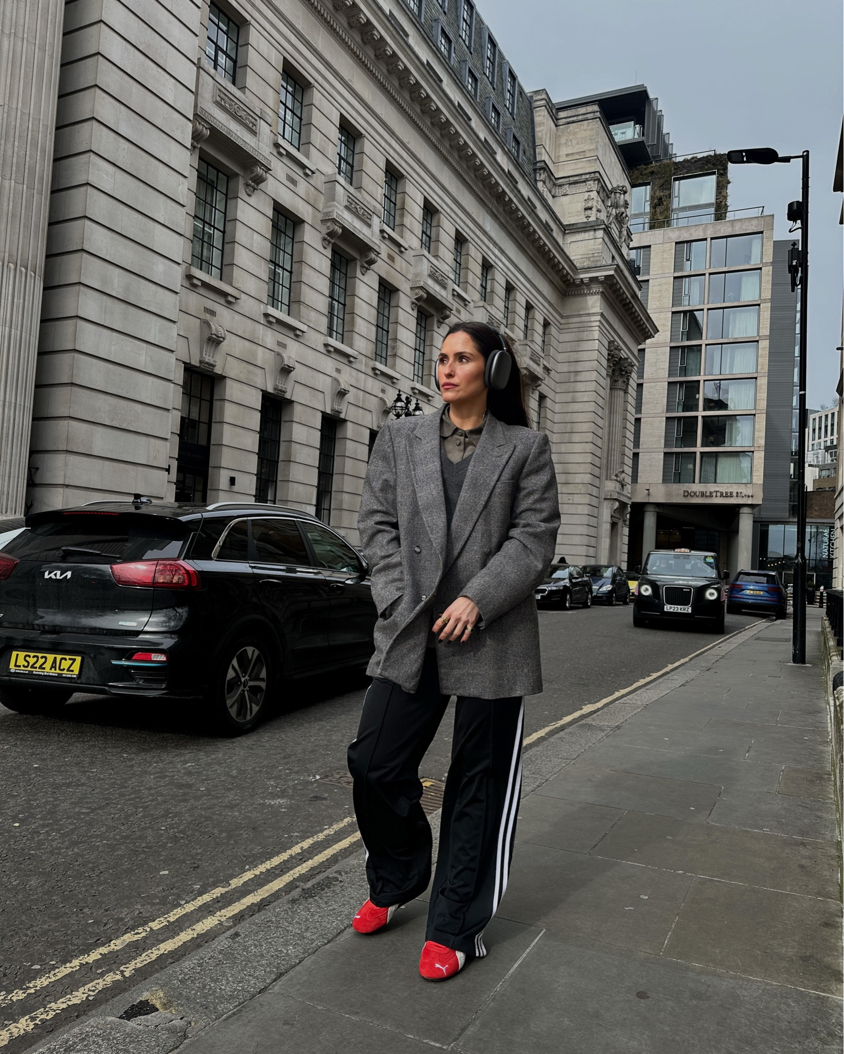 Casual look, casual shoes, puma trainers, vintage trainers, everyday outfit, outfit for every day, adidas tracksuit

#LTKuk #LTKstyletip #LTKshoes
