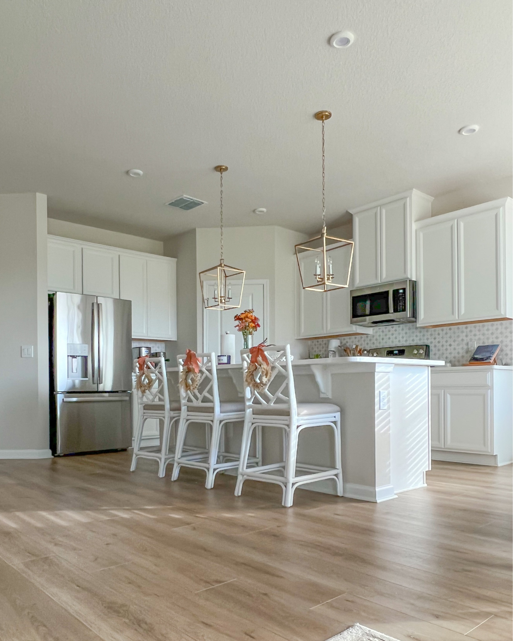 Kitchen decor 
Fall 
Thanksgiving 
Autumn
Wreath 
Bamboo
Grandmillennial 

#LTKSeasonal #LTKhome #LTKHoliday