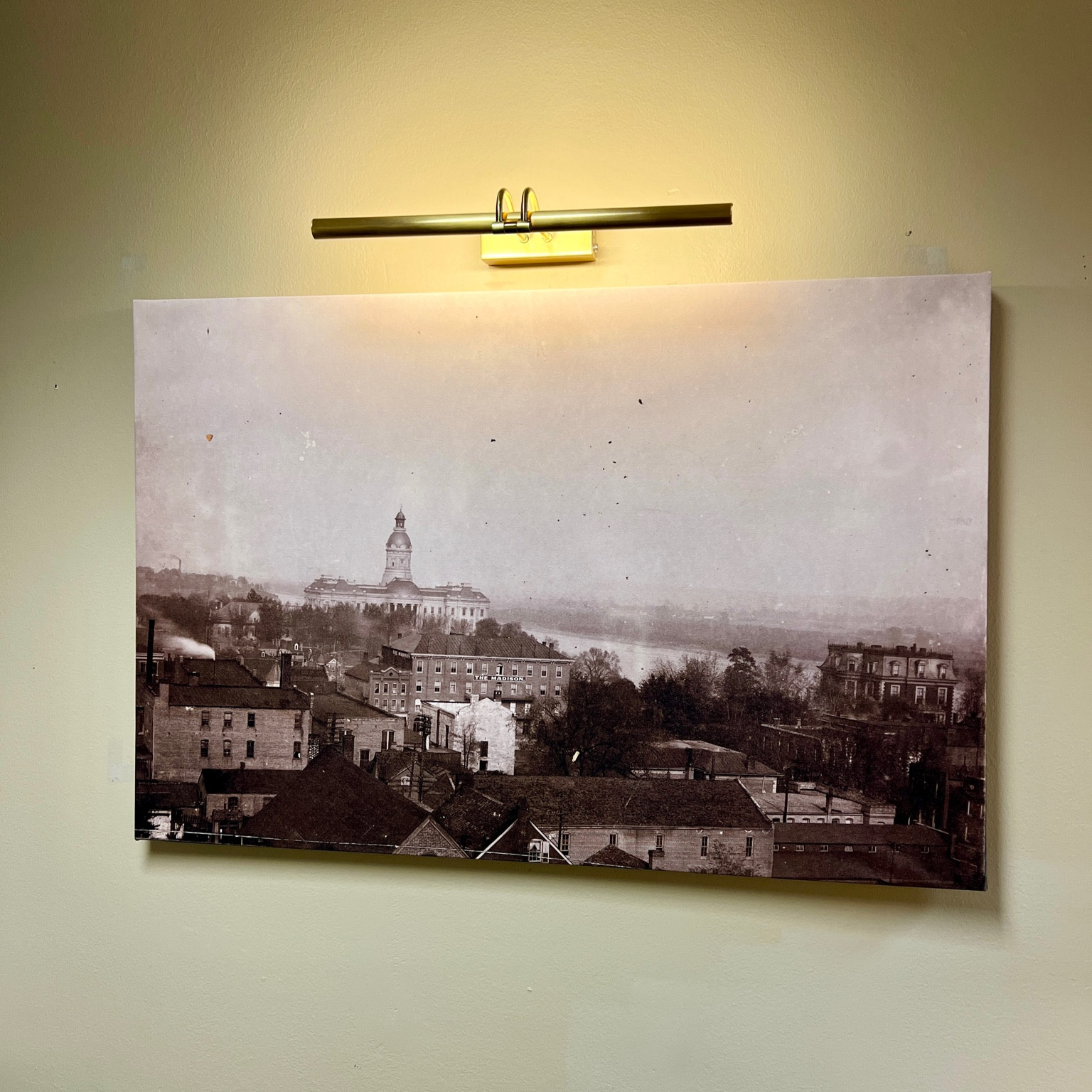 Love this battery powered picture light! It worked great in my office since no hardwiring was required. This is the gold 16-inch  

#LTKHome #LTKFindsUnder50