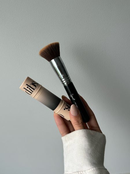makeup tools from my last beauty story! color of DIBS stick is 2.5 

#LTKbeauty #LTKfindsunder50 #LTKSeasonal