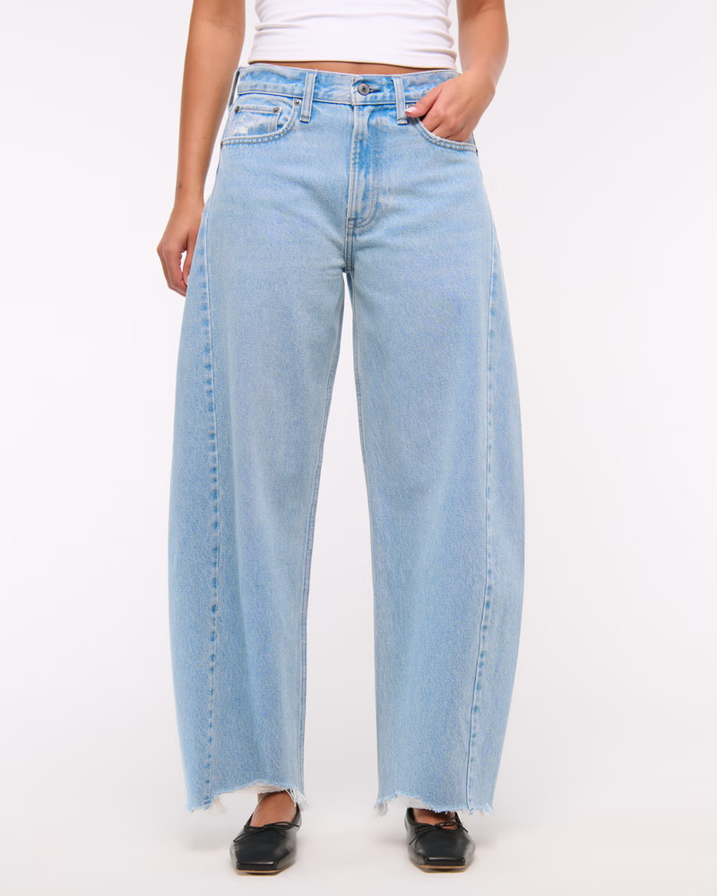 Mid Rise Barrel Jean | Abercrombie & Fitch (UK)