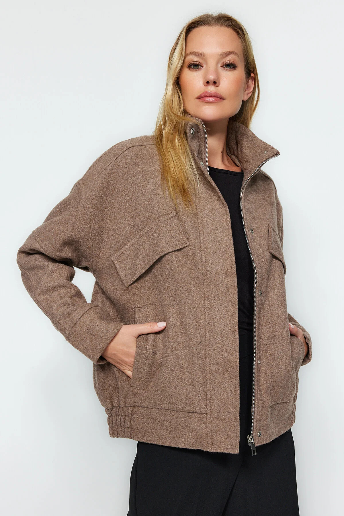 Winterjacke - Beige - Bomberjacken | Trendyol DE