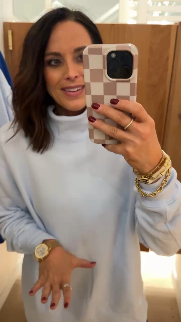 The cutest blue oversized pullover! I'm wearing an XS & it is still a great length! So soft,  affordable, and chic for this winter season. Perfect for lunch dates, morning coffee, or school drop off! 

Aprilwilks winter looks causal style running errands blue pullover mom style casual style everyday wear elevated basics pullover long sleeve mom approved VintagePickin 

#LTKSeasonal #LTKPetite #LTKootd