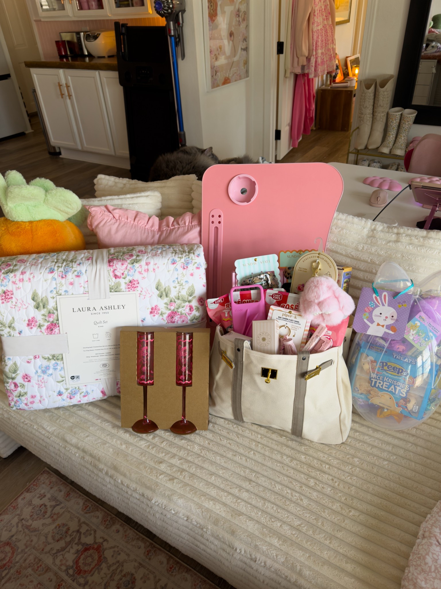 2026 Easter basket haul 🐥🧺🥚

#LTKSeasonal #LTKvlog #LTKHome
