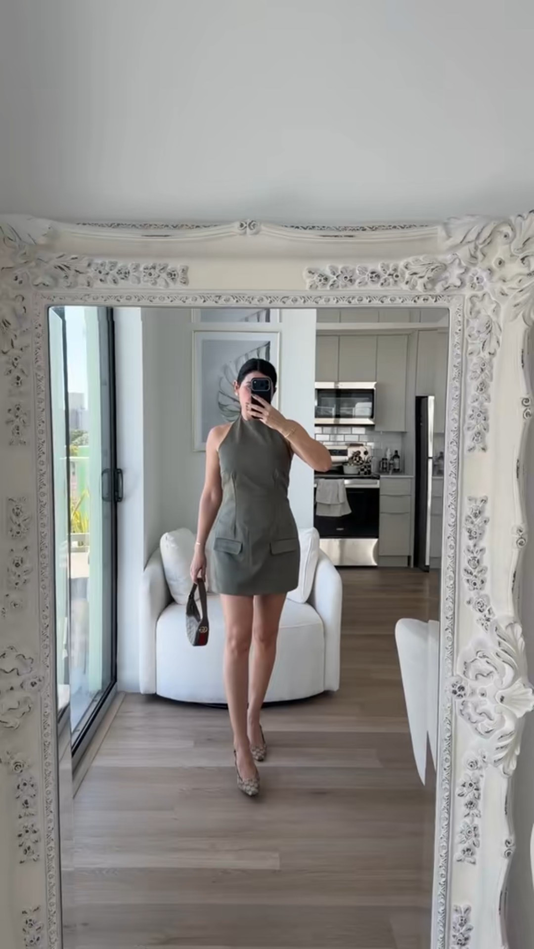 Revolve olive green faux suede mini dress 

#LTKdayinmylife #LTKootd #LTKgrwm