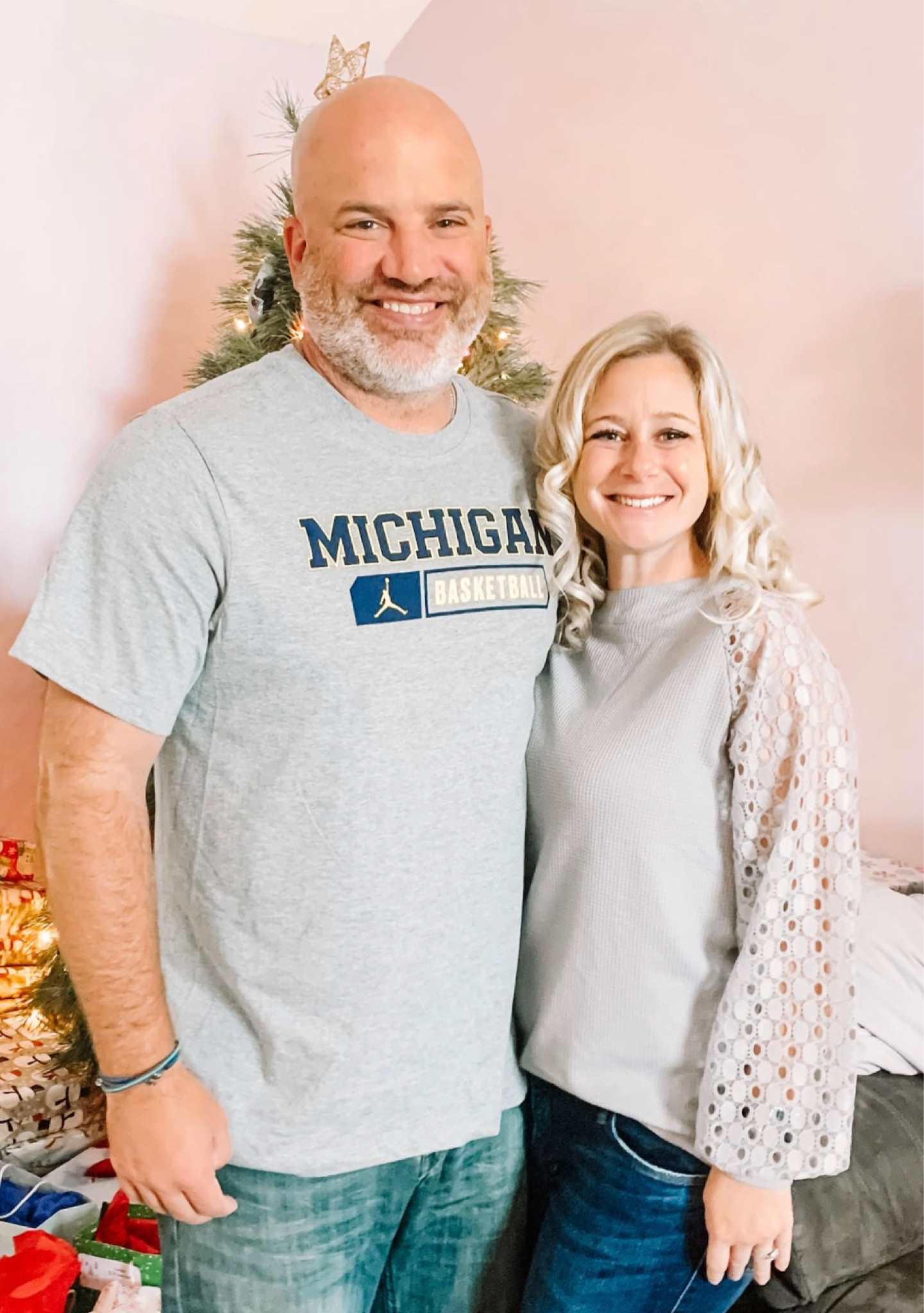 One of the best tops around!

#founditonamazon #amazonfashion


#LTKHoliday #LTKstyletip #LTKsalealert