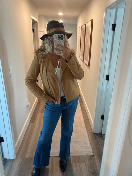 Perfect cooler weather outfit from Nordstrom! 

Flared denim jeans, black boots, utility jacket, wide brim hat, country concert outfit, Nashville outfit, midsize fashion,

#LTKFind #LTKxNSale #LTKcurves