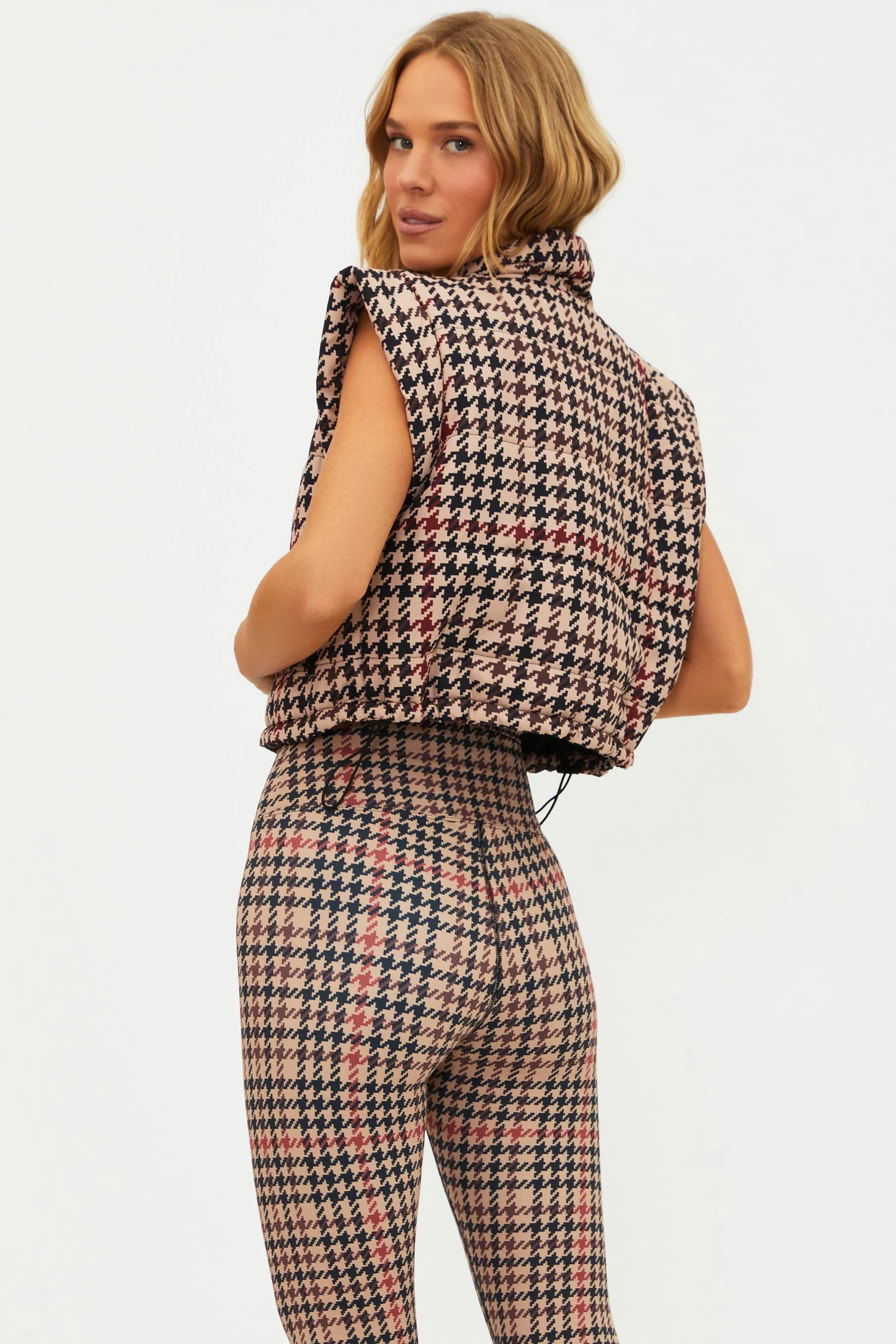 Canyon Puffer Vest Midnight Houndstooth | Cropped Puffer Vest | Beach Riot | Beach Riot