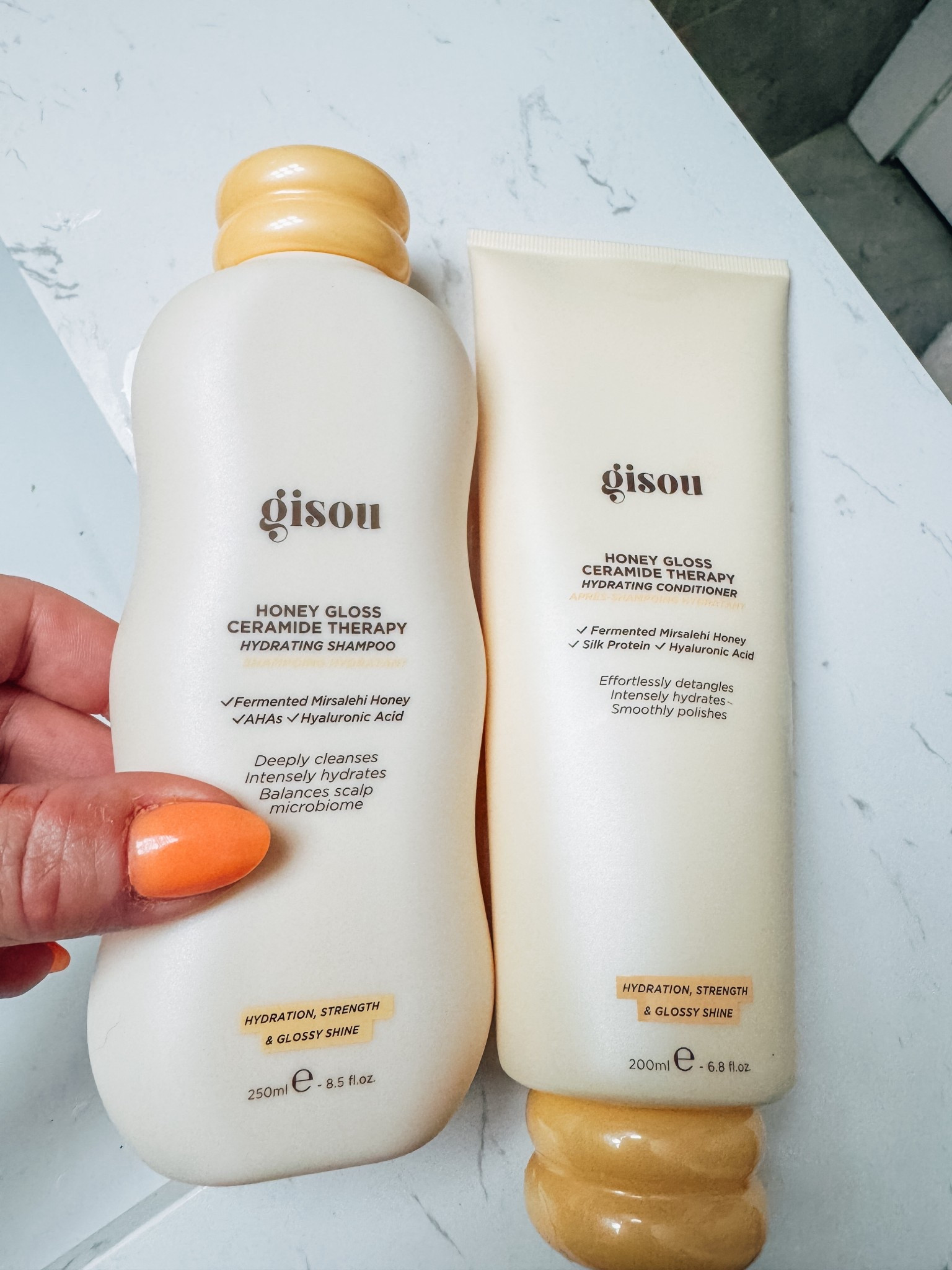 This shampoo & conditioner is giving me (and my hair) new life.
My hair has never been so shiny and soft.
The scent is so nice too. Light, fresh and clean, not too overwhelming of fragranced.

Beauty, hair, self care 

#LTKdayinmylife #LTKgrwm #LTKselfcare