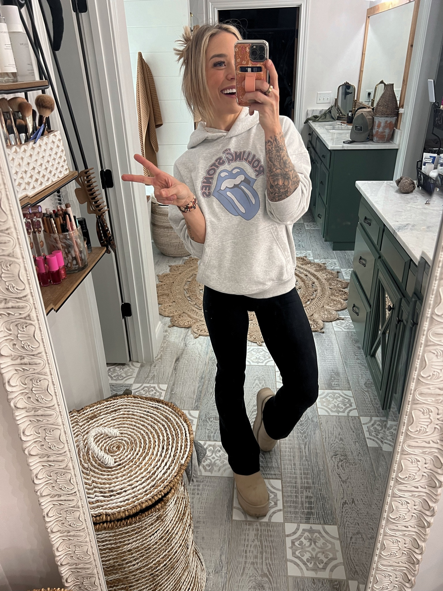 Cozy rainy day fit — M in the hoodie, S flare pant🤎 love AE graphics!!! 

American Eagle / cozy / casual / Holley Gabrielle 

#LTKstyletip #LTKfindsunder50 #LTKSpringSale