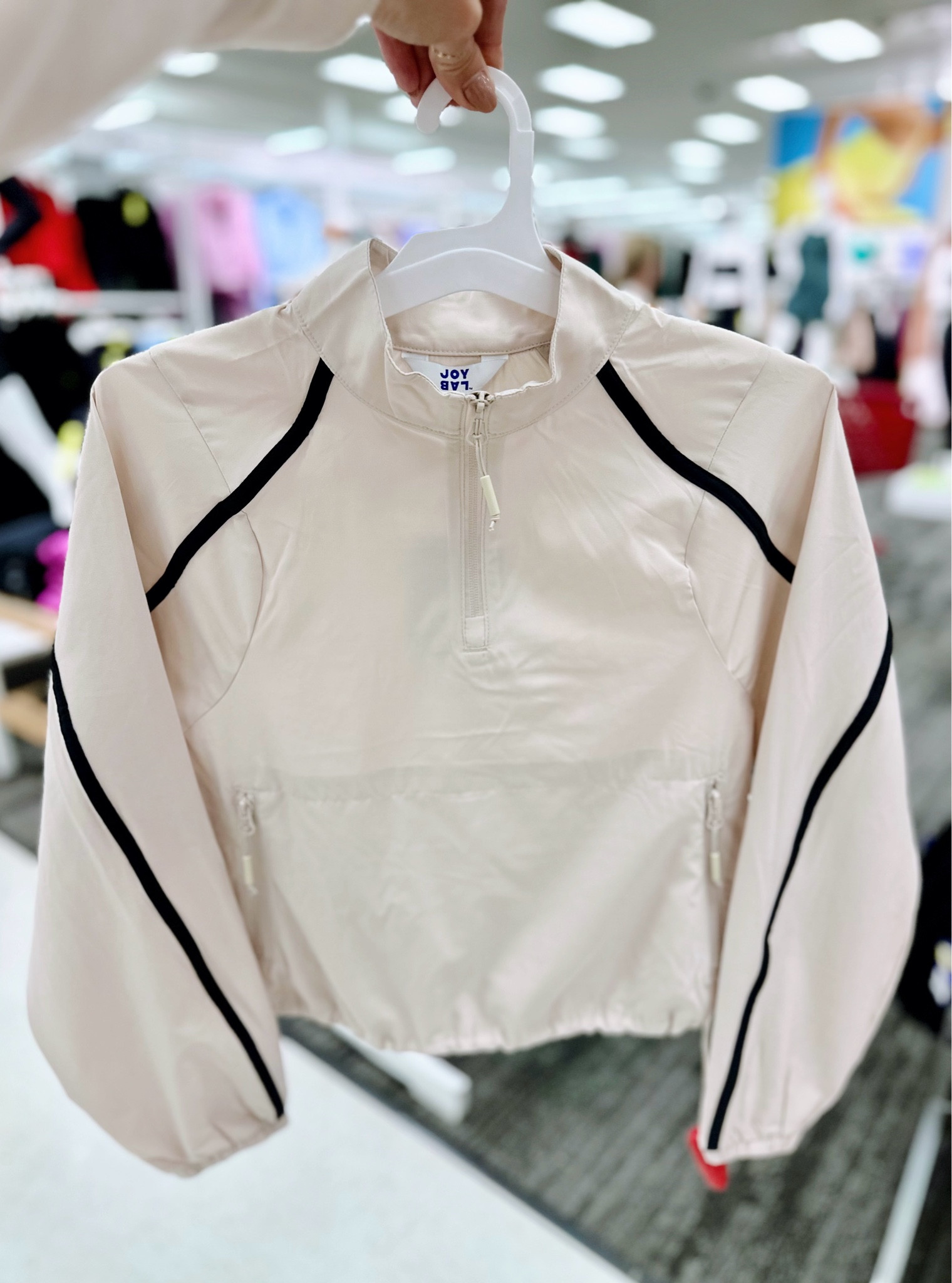 I’m swooning over this newest collection from JoyLab 😍😍😍

#LTKFitness #LTKFindsUnder50 #LTKActive
