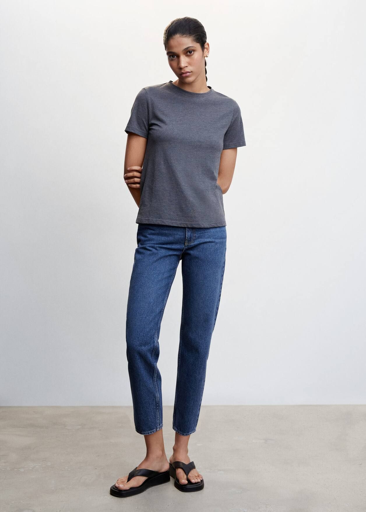 Mom high-waist jeans | MANGO (US)
