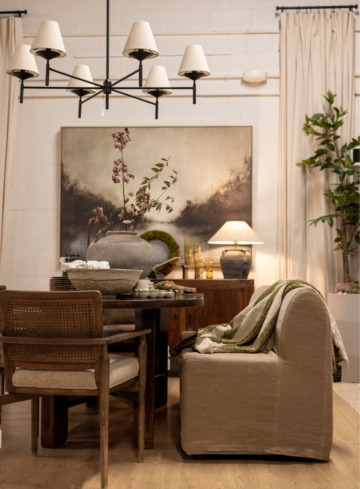 The perfect dining set up! Linked what I can. 

Sideboard & Lamp: vintage 