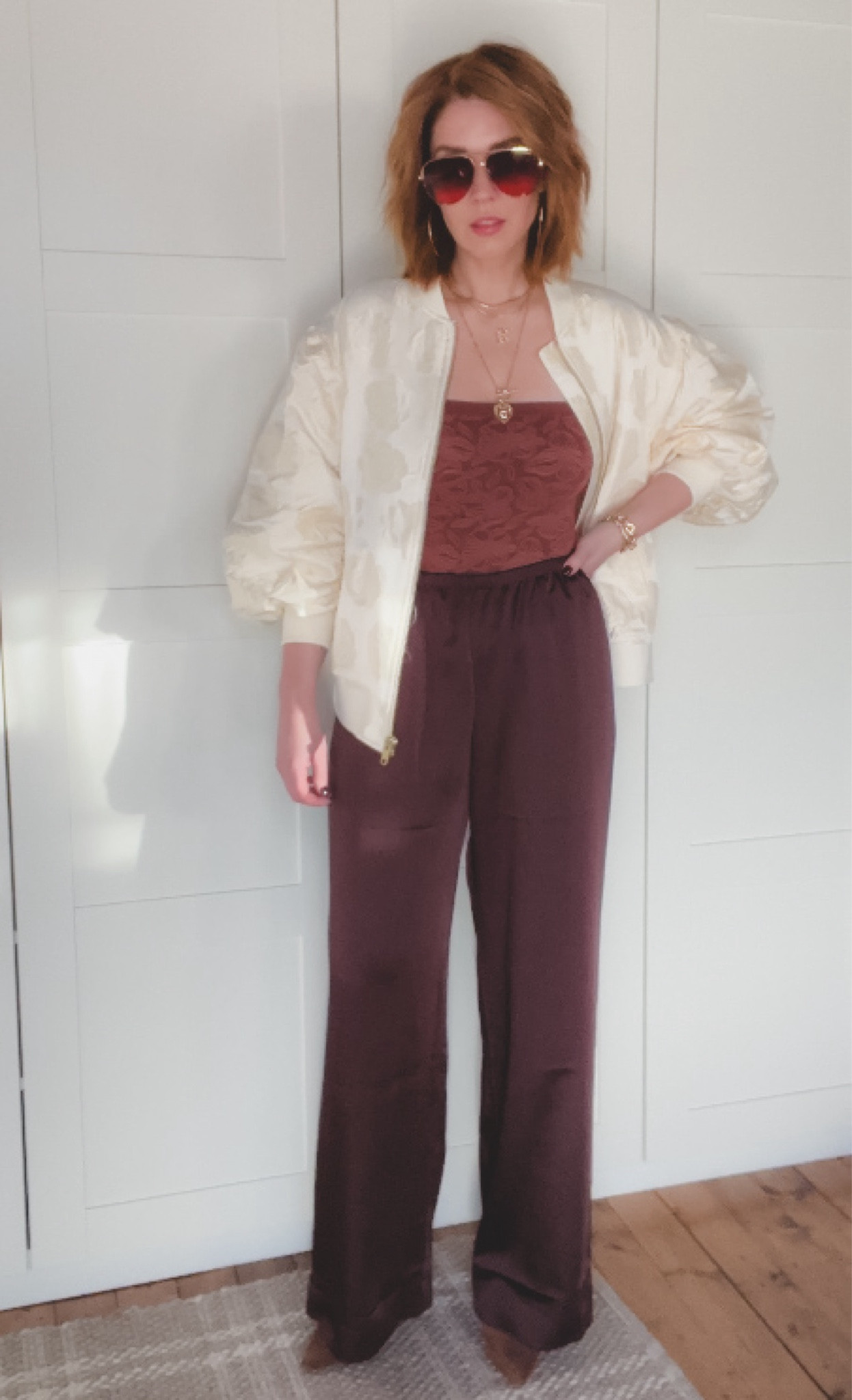 This jacquard jacket is 😍😍😍 and the satin tie waist pants are perfect for eatin’ holiday goodies :)

#LTKOver40 #LTKHoliday #LTKSeasonal