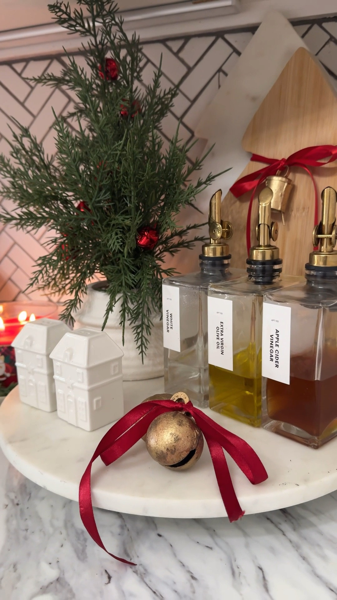 Simple Christmas touches in the kitchen, bringing warmth and charm to this little corner. ✨🎄


#ChristmasKitchen
#HolidayKitchenDecor
#ChristmasTouches
#KitchenDecorInspo
#HolidayHomeDecor
#ChristmasCozyVibes
#FestiveKitchen
#CozyHomeDecor
#ChristmasDetails
#SimpleHolidayDecor
#KitchenCornerDecor
#NeutralChristmasDecor
#HomeForTheHolidays
#DecorInspo
#ChristmasAesthetic
#HolidayVibes
#CozySpaces
#ChristmasTimeIsHere
#KitchenStyle
#ChristmasDecorIdeas

#LTKHoliday #LTKCyberWeek #LTKSeasonal