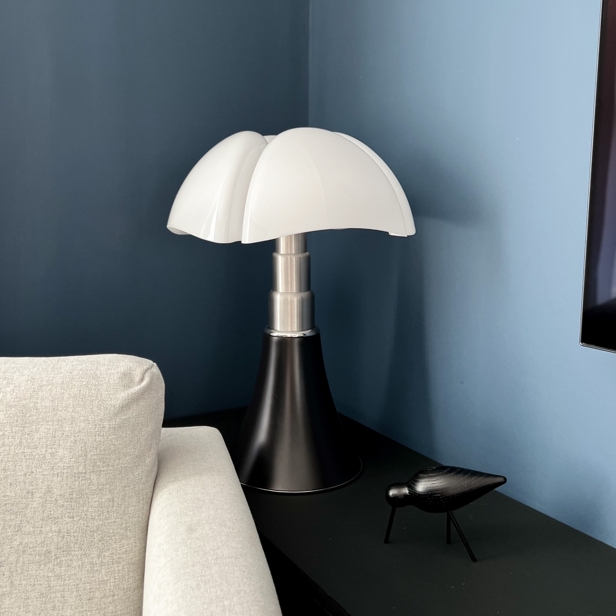 Home interior with iconic Pipistrello lamp. Designer light by Martinelli Luce since 1965. Lampe Pipistrello. Oiseau bois. Oak bird. Fauteuil écru. #martinelliluce #pipistrello #normanncopenhagen #westwing

#LTKhome #LTKeurope #LTKfamily