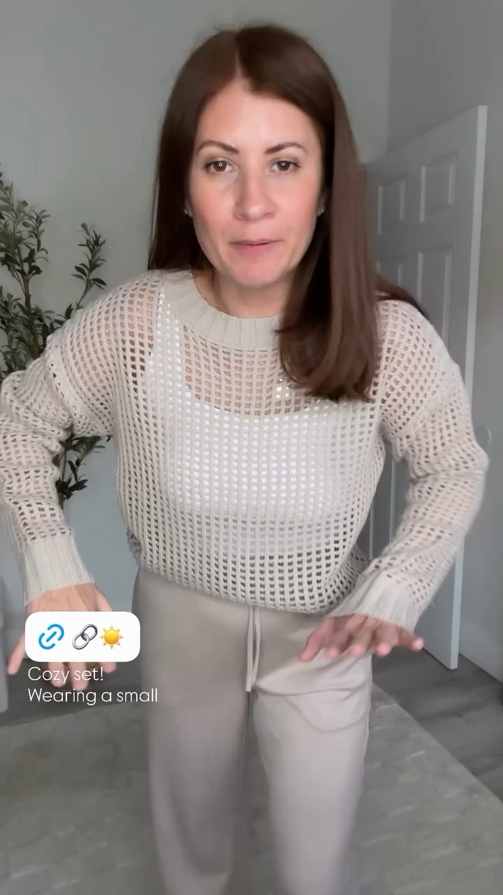 Cozy set! Wearing a small @anrabess_official @anrabess.fashion