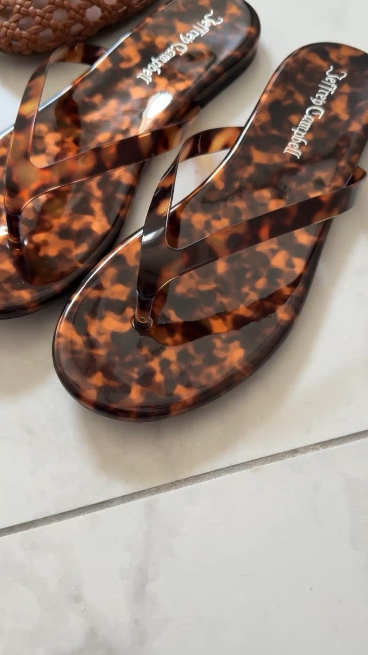 Summer sandals