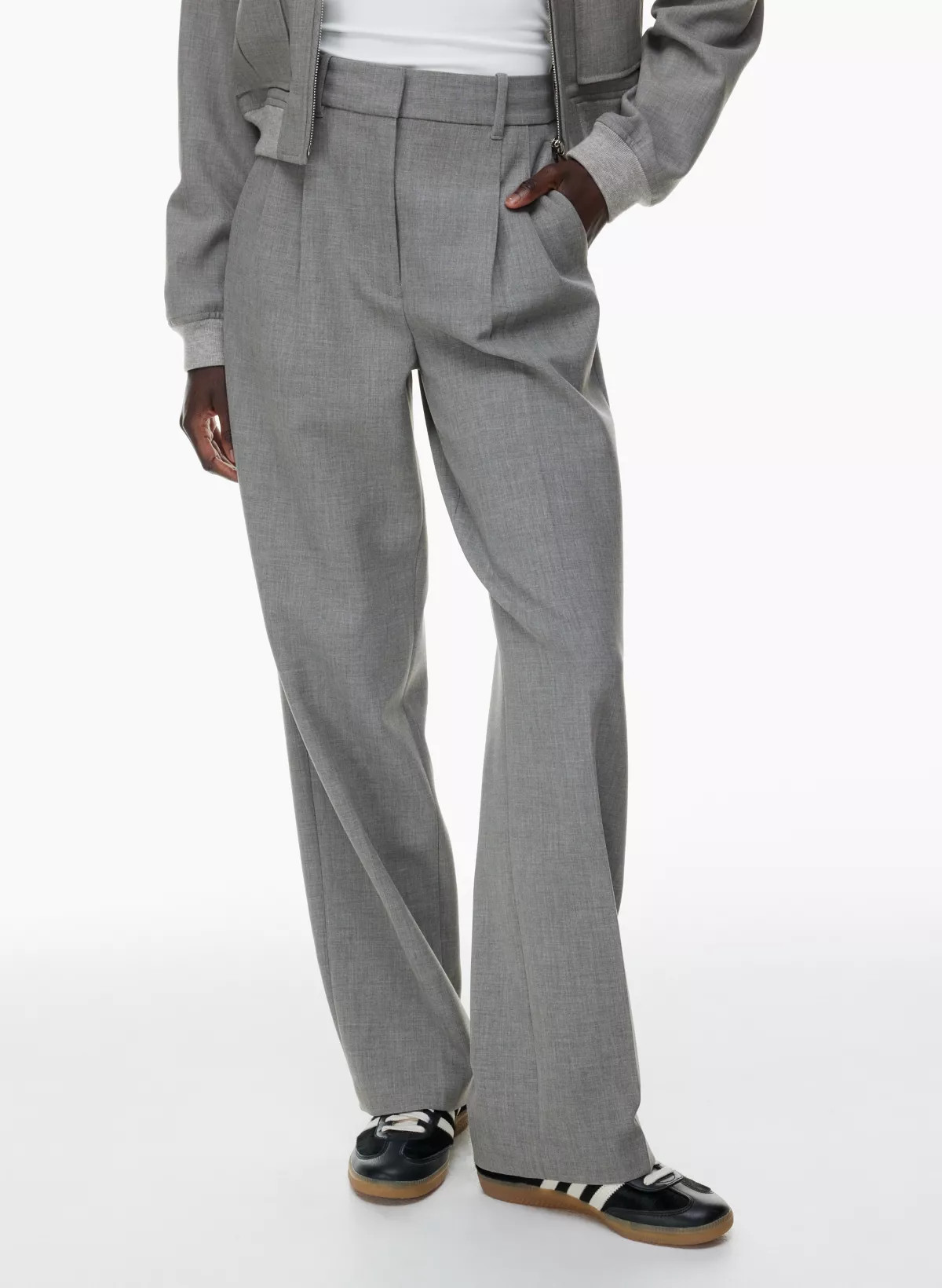 THE EFFORTLESS PANT™ | Aritzia