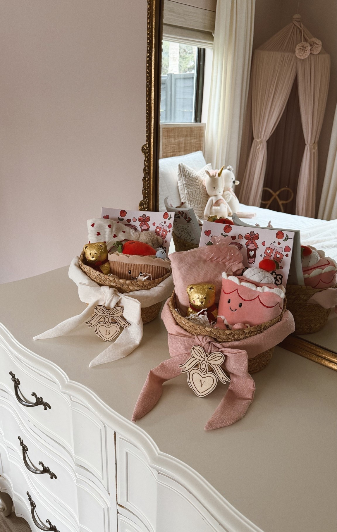 Valentine love baskets for the kids 🧸🤍🎀
I filled these adorable bow baskets with  heart pajamas, a Valentine’s coloring book, a chocolate teddy bear, a cute hair clip, and a teddy bear keychain 💖

#lovebasket #valentines #valentinesbasket #kidsvalentinesgift #valentinepajamas #bows #bowbaskets #target #targetfind #pink #galentines#LTKFindsUnder50

#LTKKids #LTKSeasonal #LTKValentine